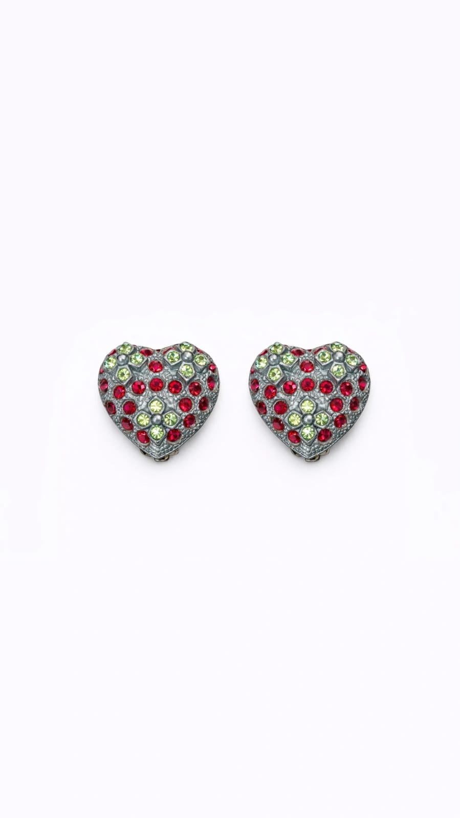 Heart grey color ( imitation ruby & tsavorite)
