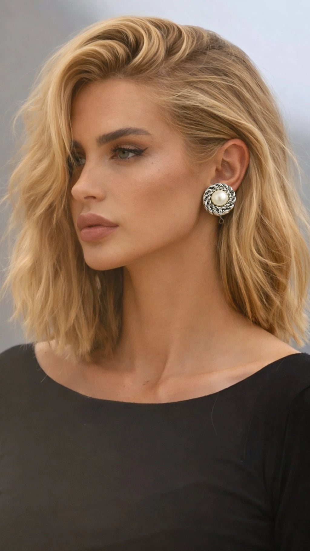 Pearl Vintage style Clip-On Earrings — Silver Rope Frame